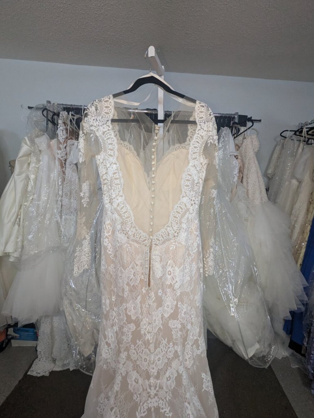 NWOT Allure Bridal Wedding Dress – Size 14 – Champagne/Gold/Nude/Ivory – Sample - Picture 9 of 10